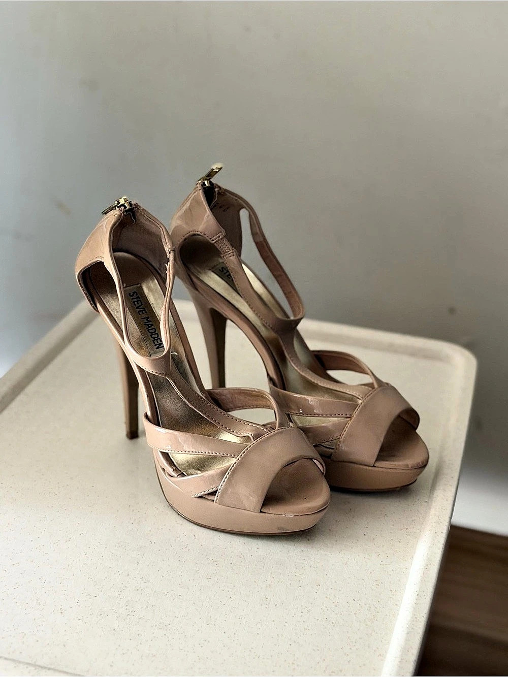 Steve Madden Peep Toe Platform Heels in Nude